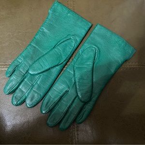 Leather Gloves